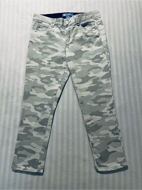 Democracy Men’s Slim Straight Green Grey Camo Jeans